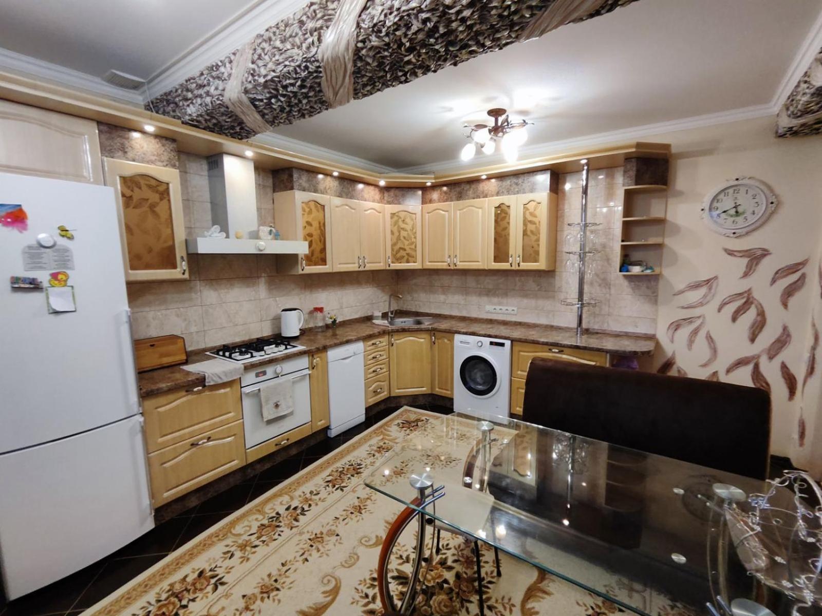 Gold Rose Apartament キシナウ エクステリア 写真